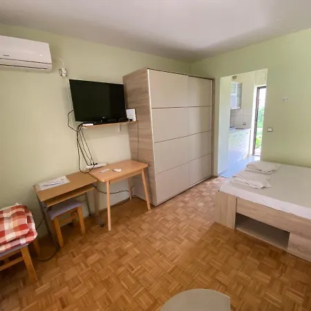 Apartment Porat 2